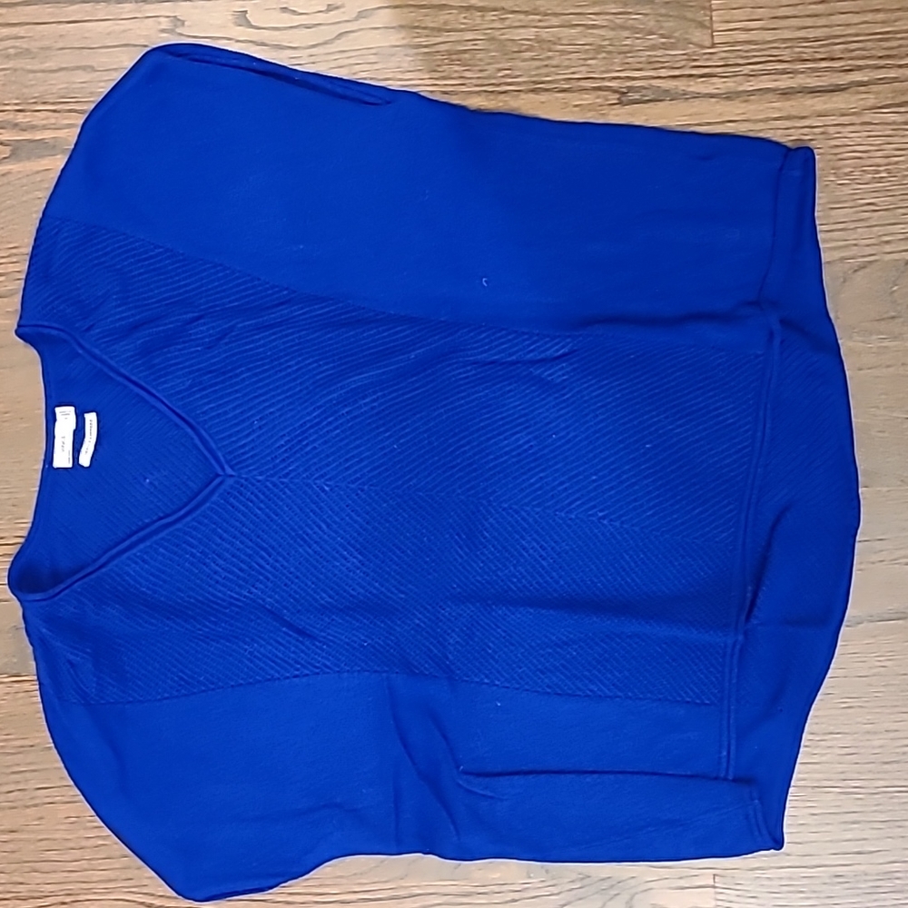 100% cashmere Vince sweater